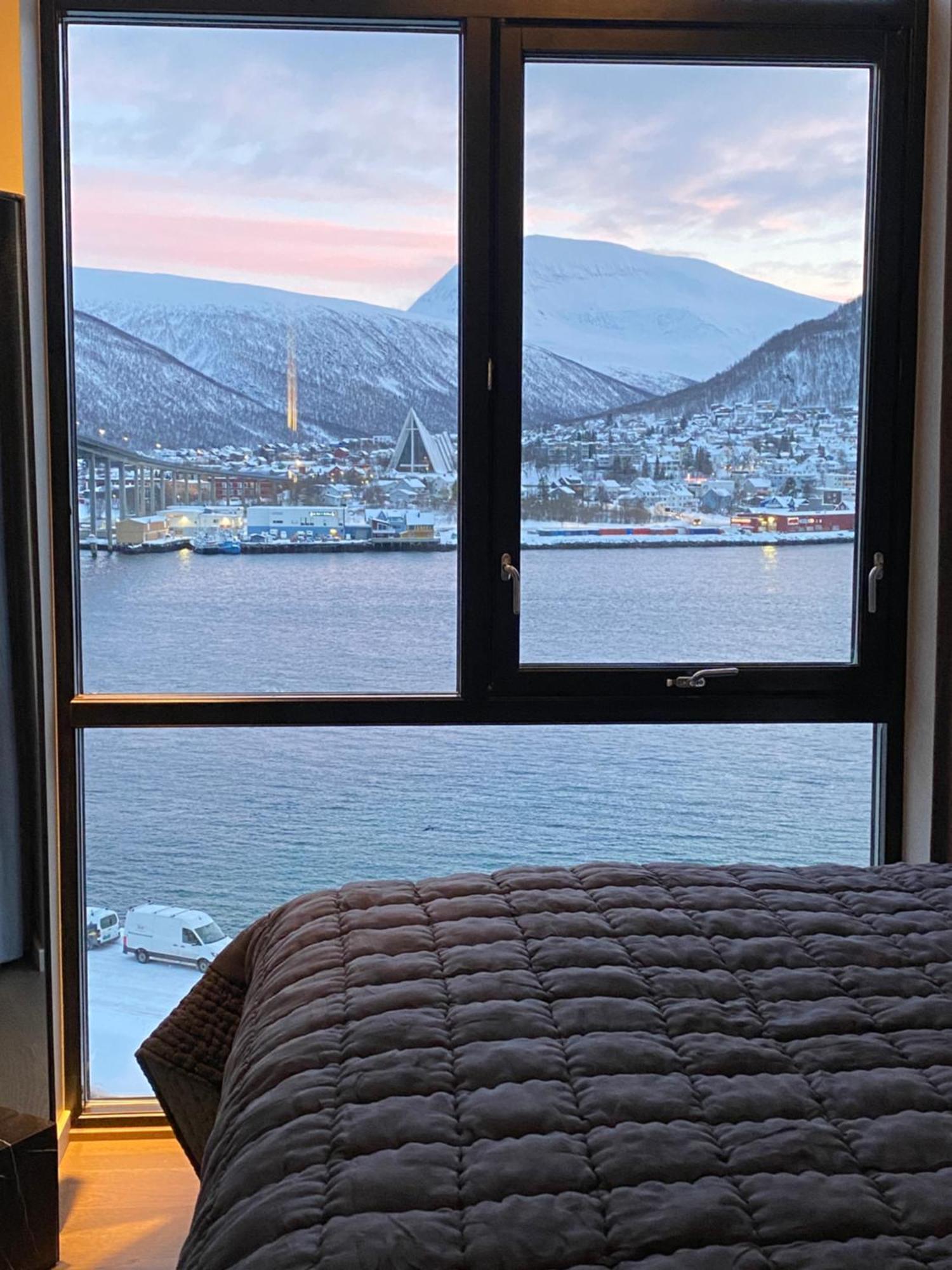 Vindlys Luxury Penthouse Apartment Тромсё Экстерьер фото