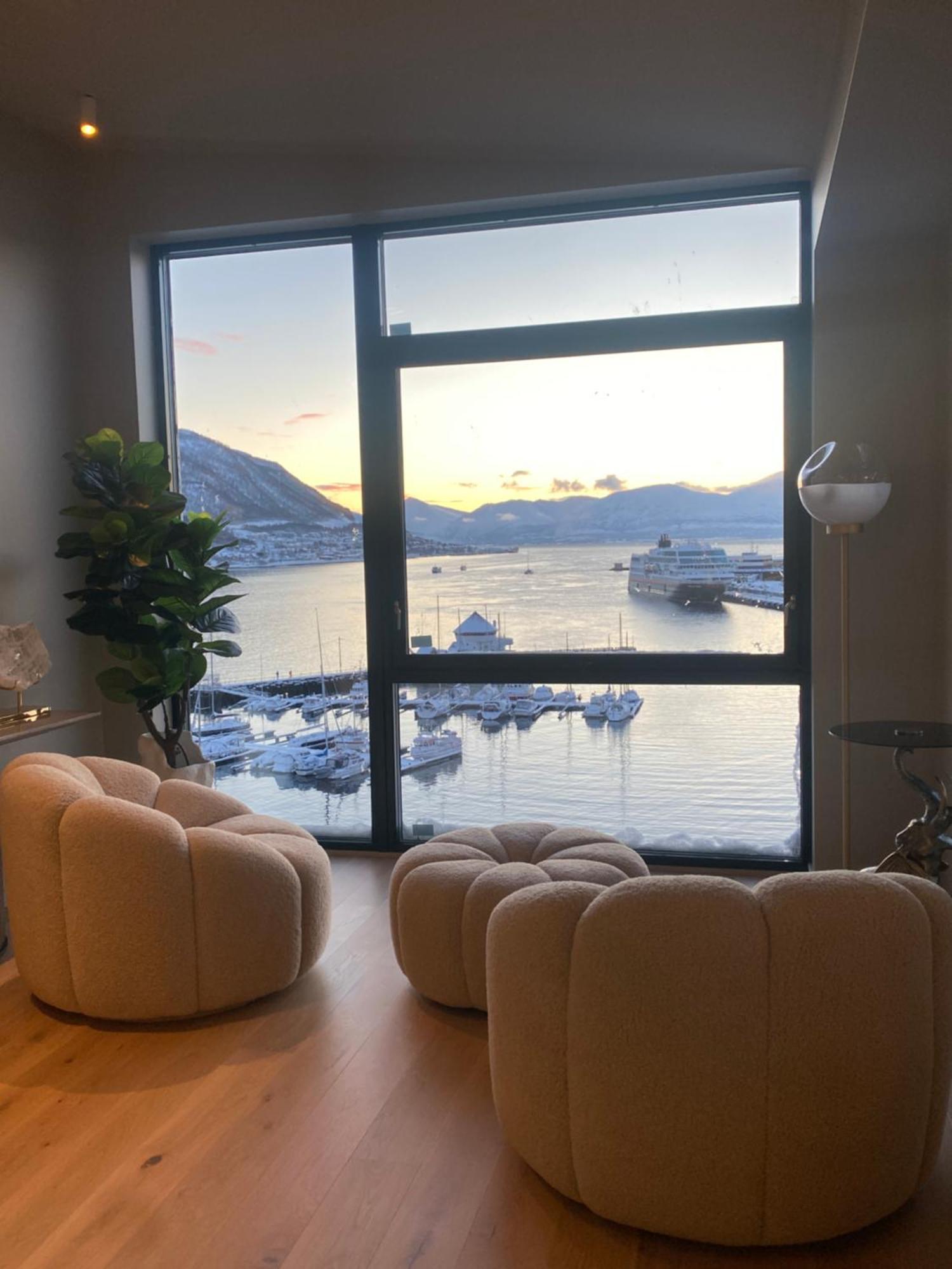 Vindlys Luxury Penthouse Apartment Тромсё Экстерьер фото